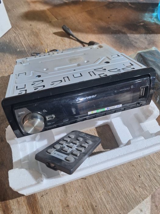 Автомагнитола Pioner