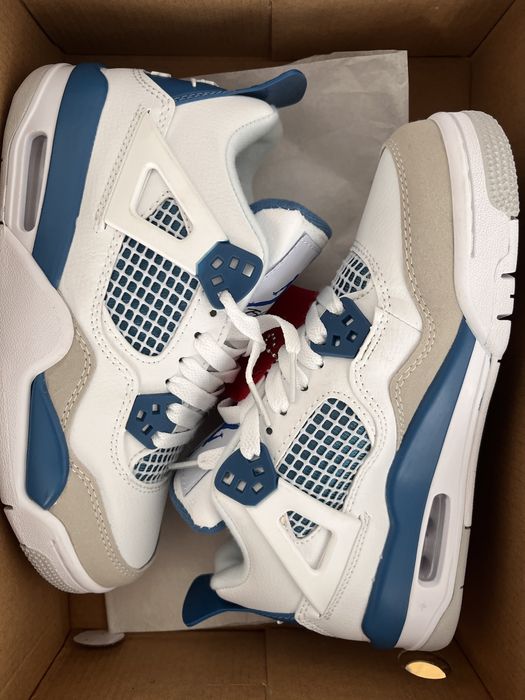 Nike Air Jordan 4 Retro Military Blue  matimea 37,5