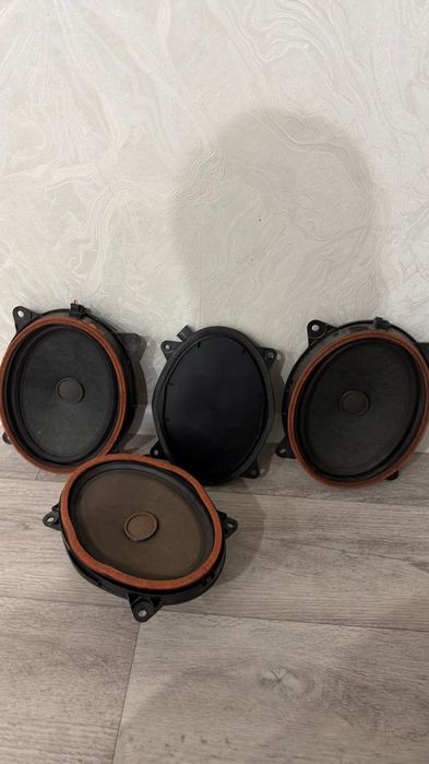 Колонки оригинал jbl