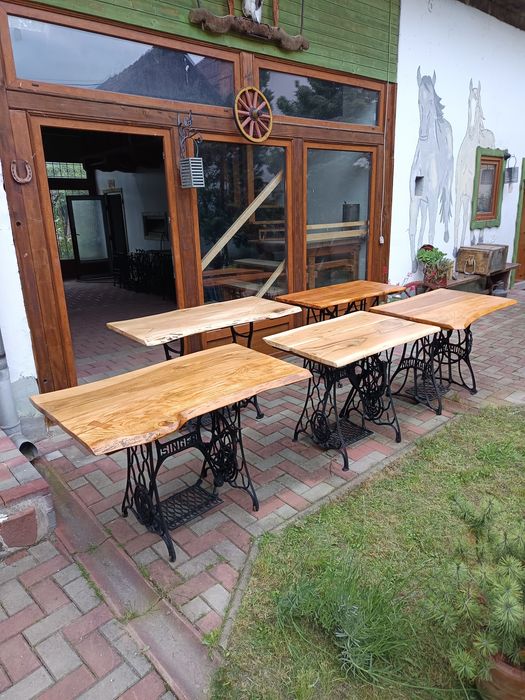 Mese local, cafenea sau bistro