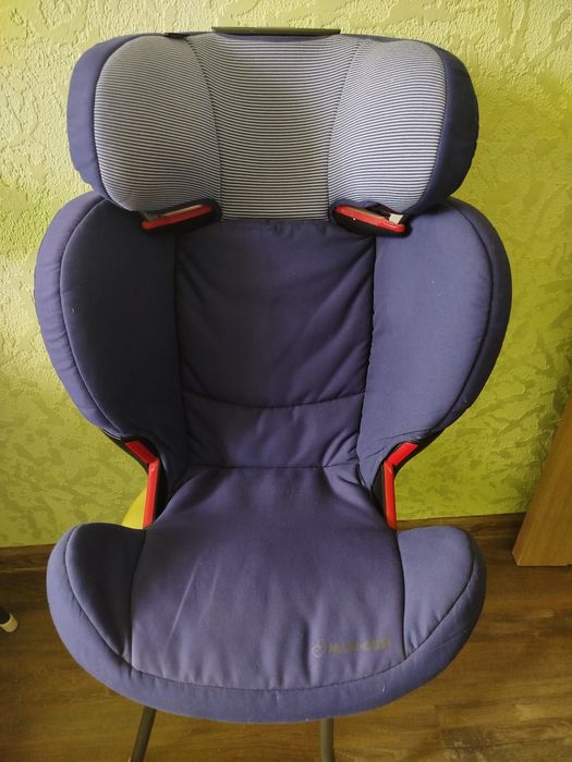 Автокресло Maxi-Cosi
