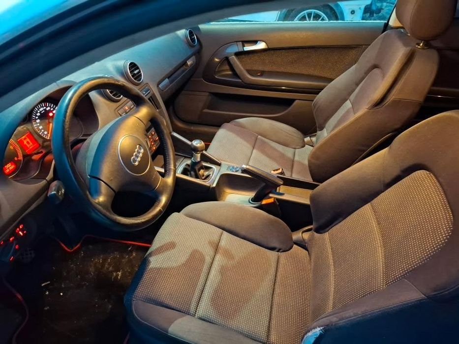 Audi  A3 s-line 105кс