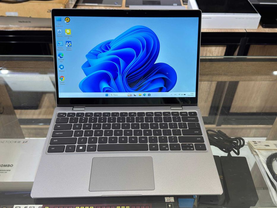 DELL Latitude 3330 2-in-1 сенсорный Core i5-1155G7 ram 8 ssd 256