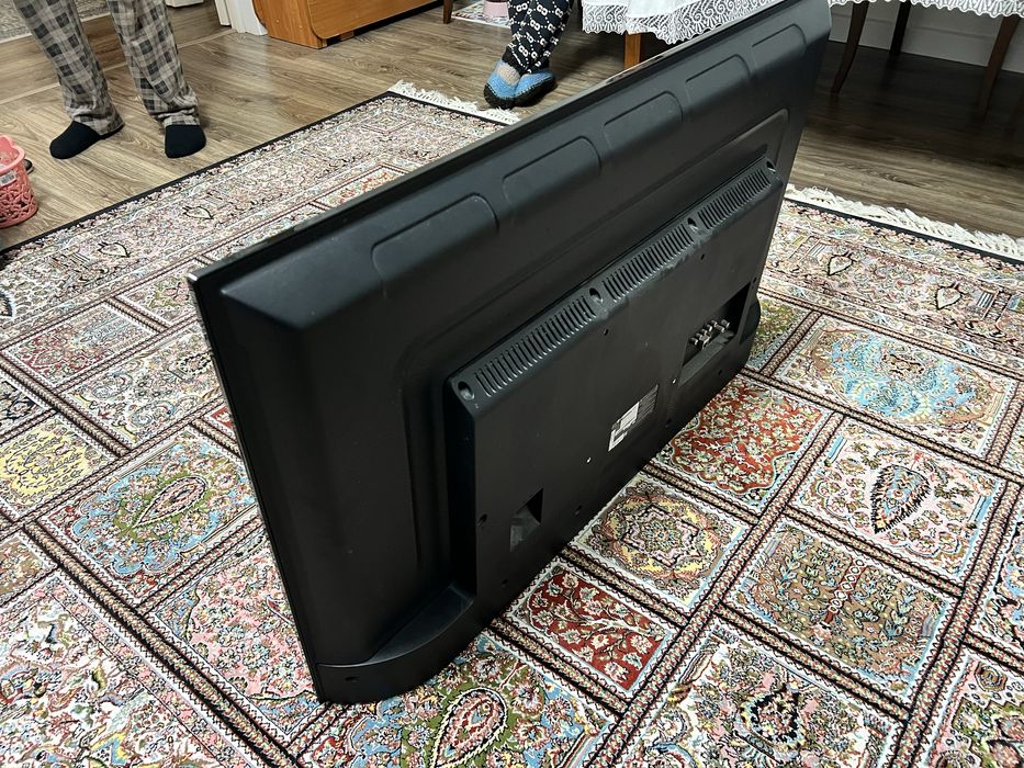 Продам телевизор