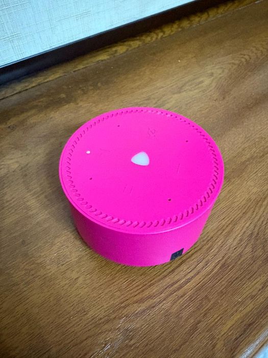 Продам Алису Яндекс