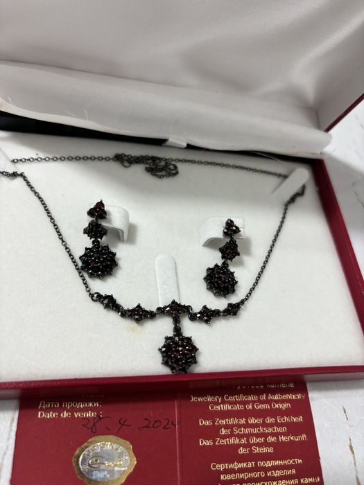 Ожерелье и серьги, серебро