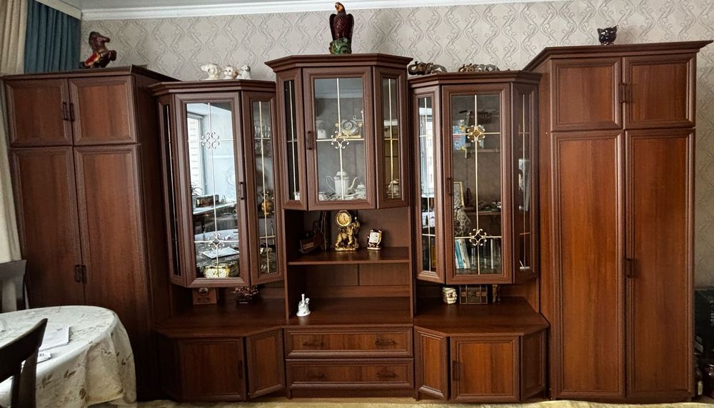 Продам стенку горку