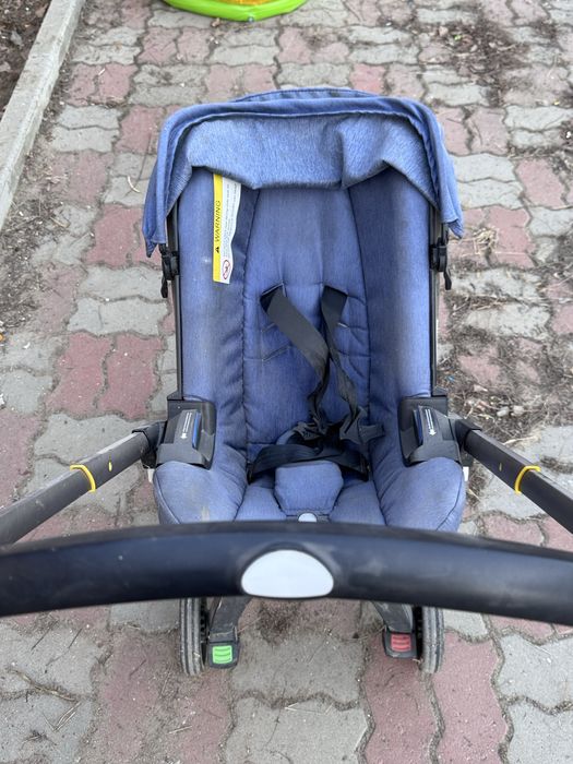 Коляска б/у в хорошем состояние