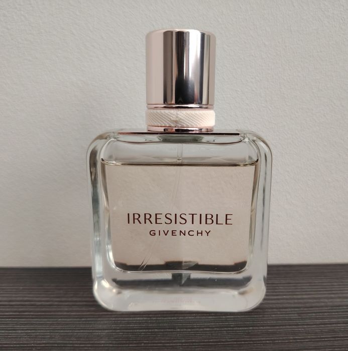 Парфюм Givenchy Irresistible Eau de Toilette Fraiche