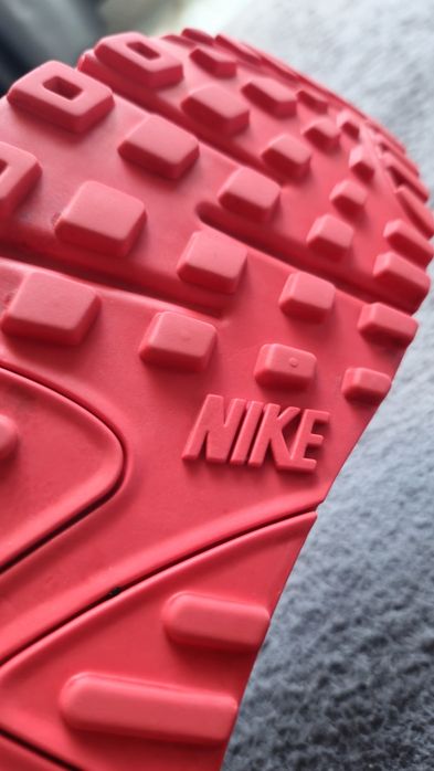Мъжки маратонки Nike Air Max 90 (80€)