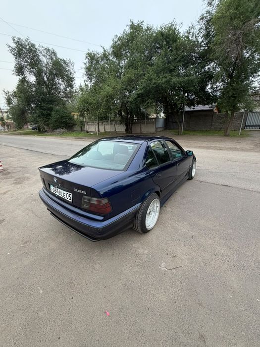 БМВ е36 1994 год