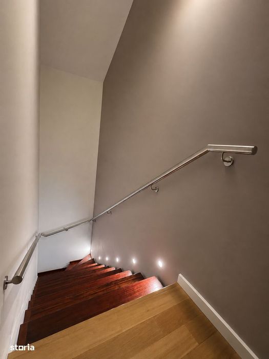 Apartament cu 3 camere, 74 mp, terasa 21 mp - Zona Aradului