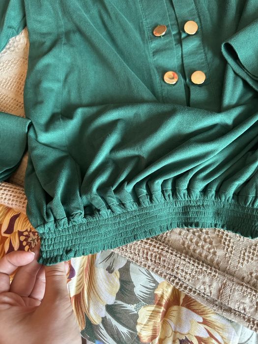 Кофта в хорошей состоянии .Материал очень мягкий