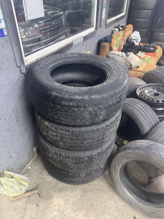Автошина б/у продается срочно