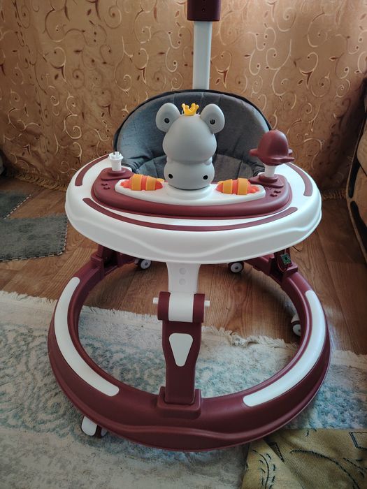 Продам ходунки новые