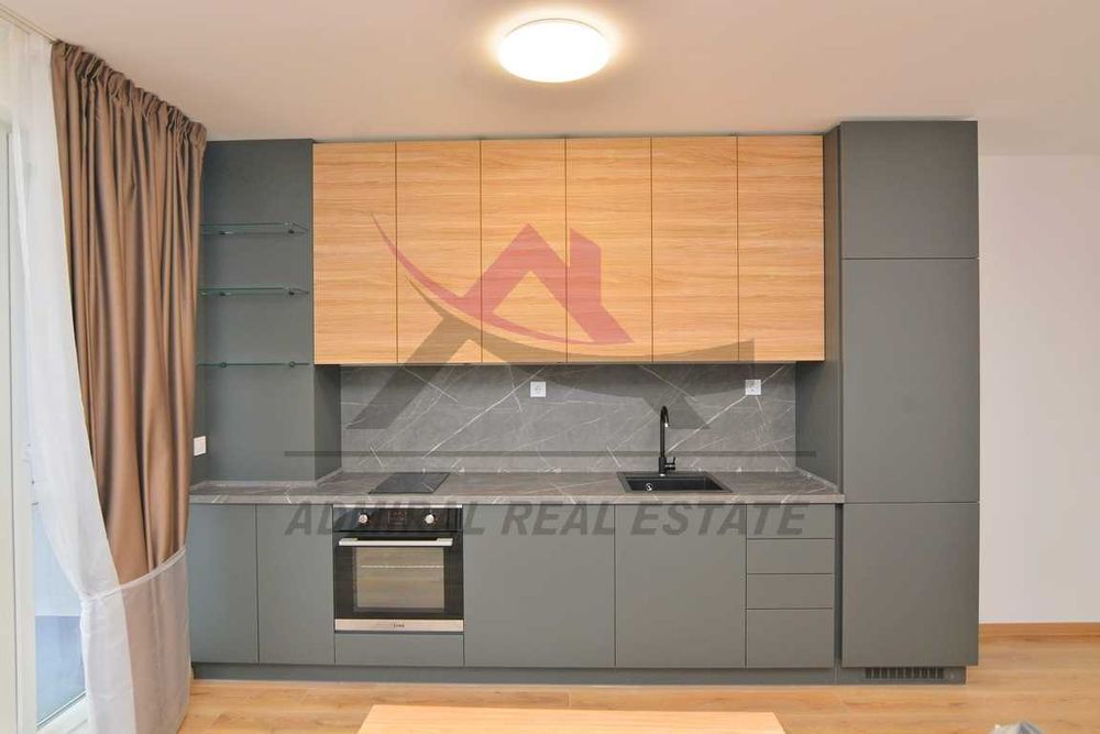 Продава се Тристаен апартамент в Варна, Възраждане 3 - 85 кв.м за 1410 €/кв.м - Снимка #1