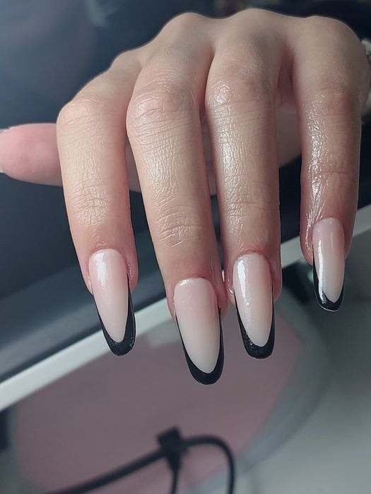 Маникюр, наращивание, педикюр