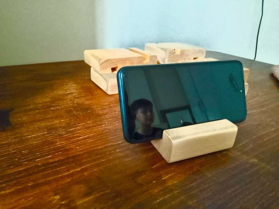 Подставка для телефона