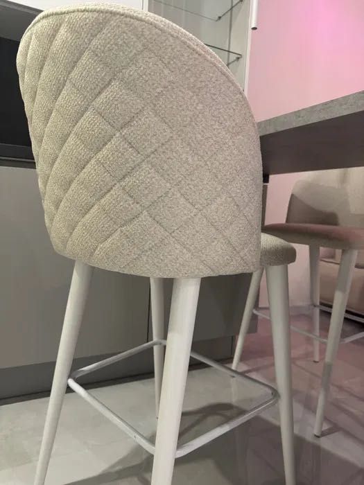 НОВ ДИВАН от Турция + 4бр бар столове