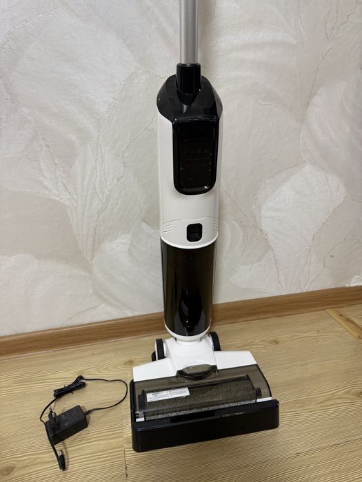 Вертикальный моющий пылесос