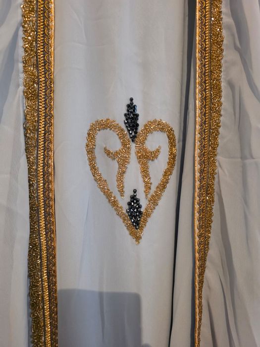 Вечерние платья 52размер