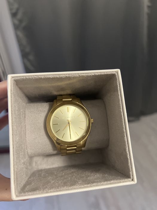 Часовник michael kors