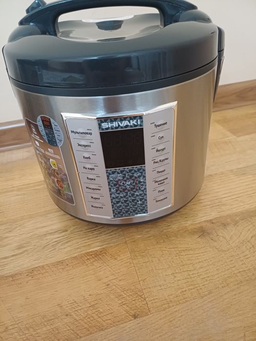 Мультиварка новая
