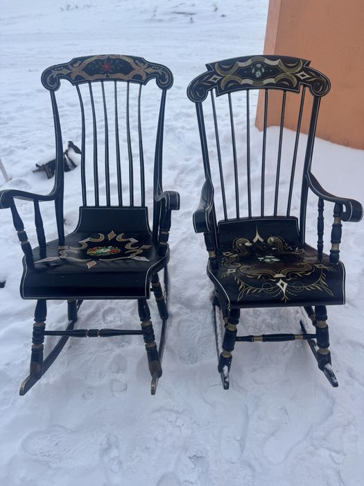 Scaun balansor antic vechi