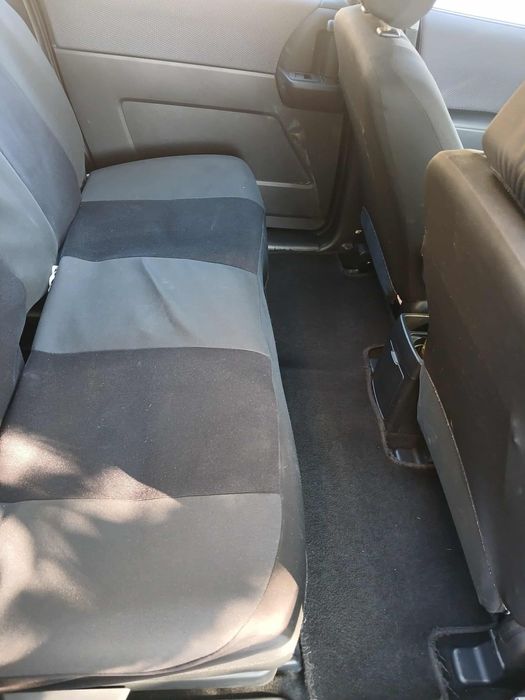 Продавам Мазда 5