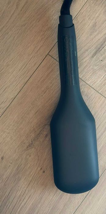 НОВА! Четка за изправяне на коса Remington CB7400 Straight Brush