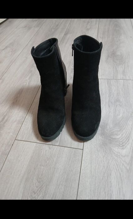 Botine / ghete piele intoarsa Dasha