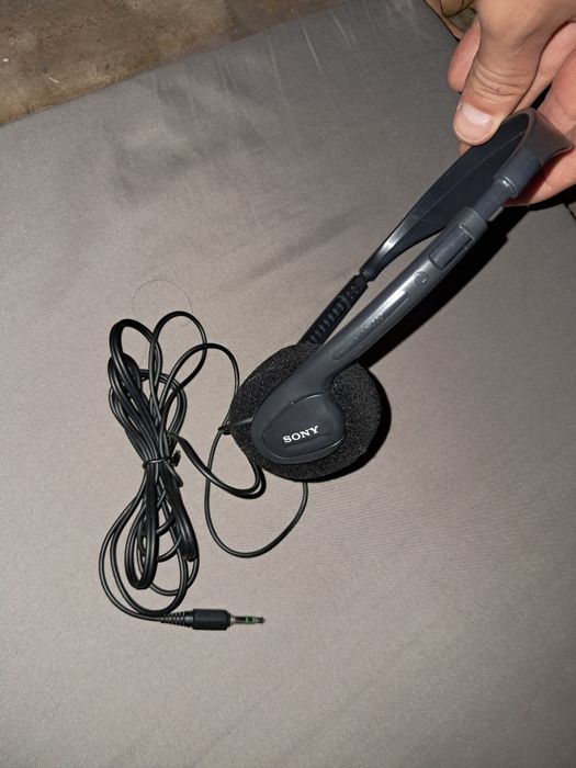 Căști originale Sony, cu fir