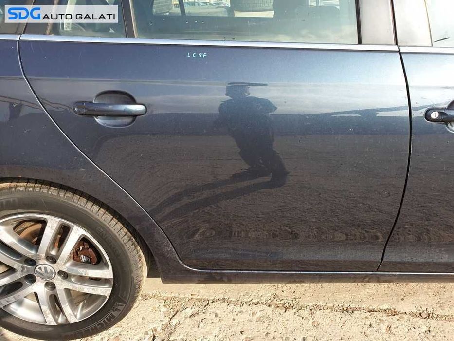 Usa Usi Portiera Portiere Dreapta Spate Dezechipata VW Golf 6 Break Combi 2008 - 2014 Culoare LC5F