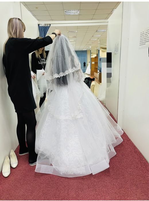 Свадебное платье