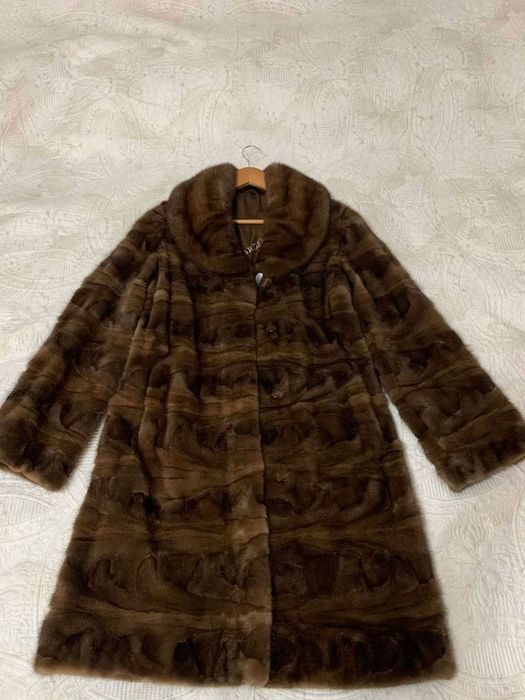 Отдaм дapoм дубленку