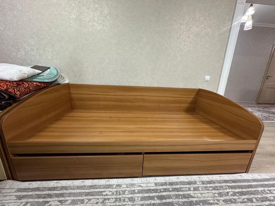 Взрослый спальный кровать