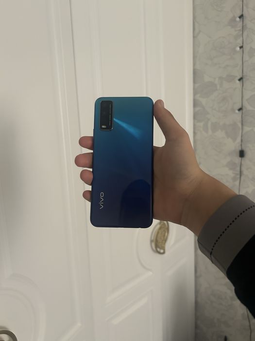 Продам андроид виво y20