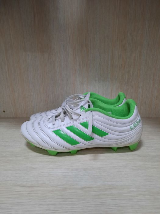 Ghete de fotbal Adidas copa