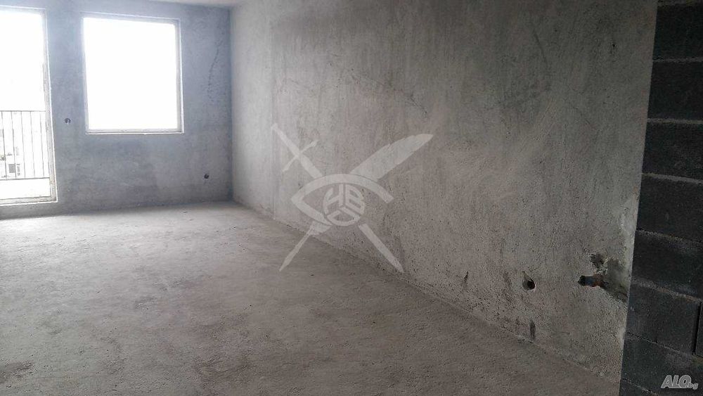 Тристаен апартамент в Меден рудник 36109