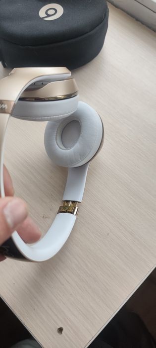 Beats solo3 оригинал в идеале