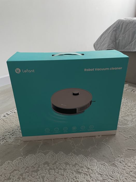 Продам робот пылесос Новый