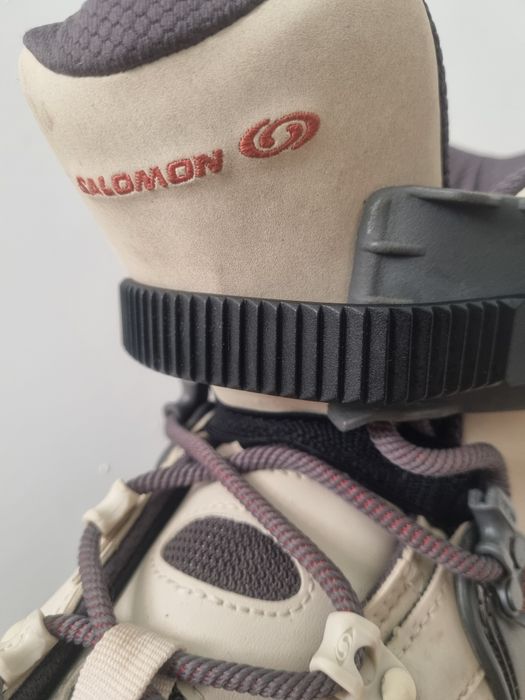 Role  damă Salomon