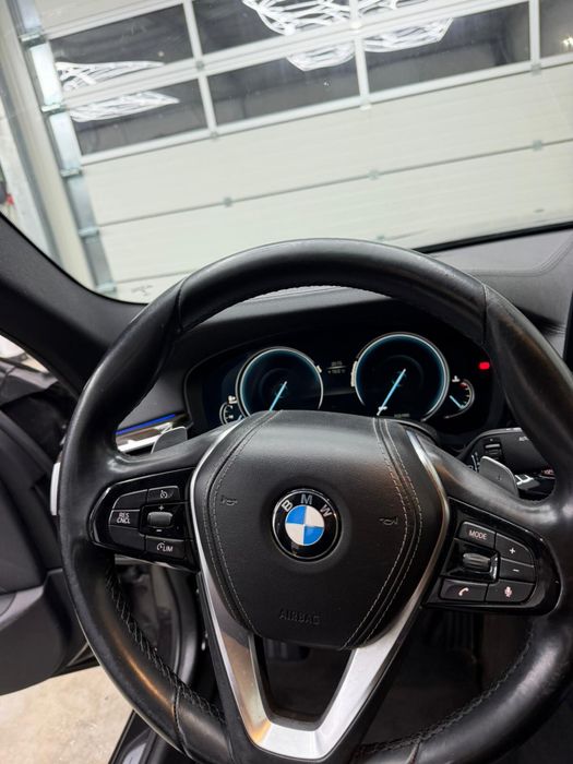 Bmw 520 G30 xdrive/ Variante doar cu Suv pe benzina sau electric