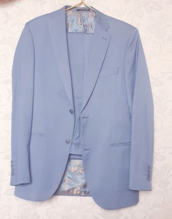 Срочно новый костюм