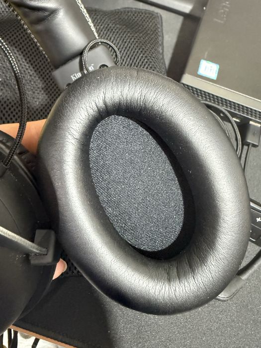 Casti audio HyperX Cloud Alpha + placa 7.1