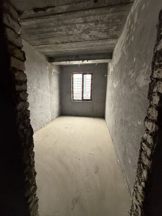 Янги домда 2х квартира сотилади каробка