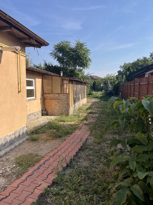 Inchirie casa str lupeni 131