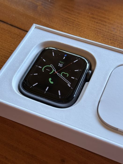 Ceas Apple Watch SE 44mm