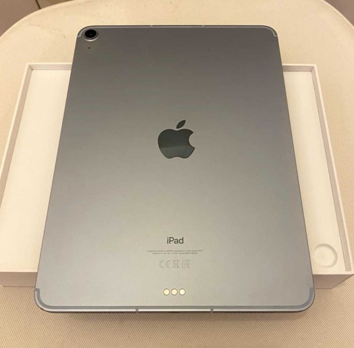 Apple iPad Air 4, 10.9", 64GB, WiFi + Cellular, Sky Blue