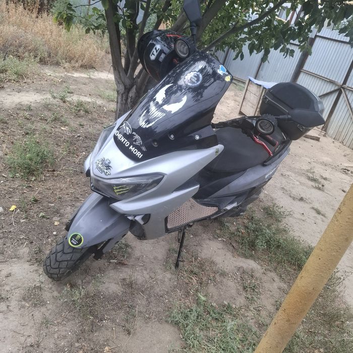 Продам макси 150 куб